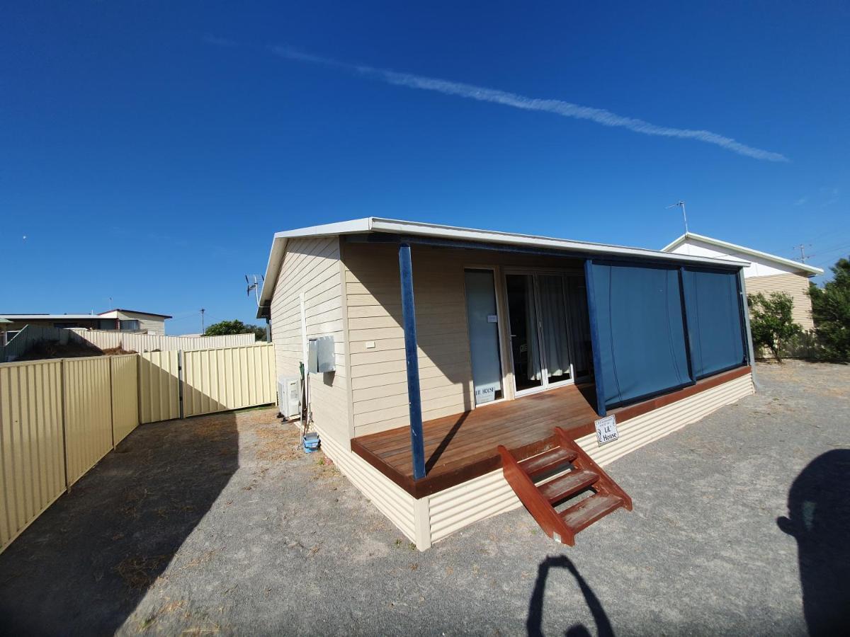 Lil House Villa Jurien Bay Exterior photo